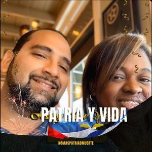 Meet your Posher, Romay